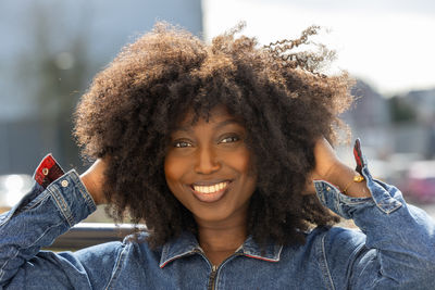 Portrait of smiling young woman