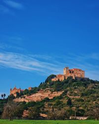 Old ruins against sky