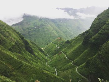 Hagiang vietnam mountain road