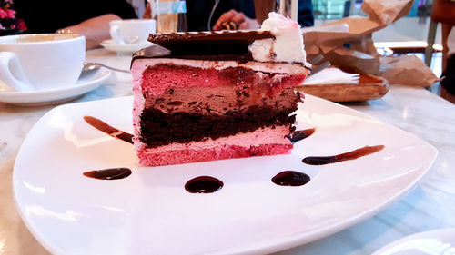 Close-up of cake in plate on table