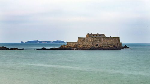 Scenic view of sea against sky saint malo 