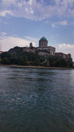 Buildings with waterfront