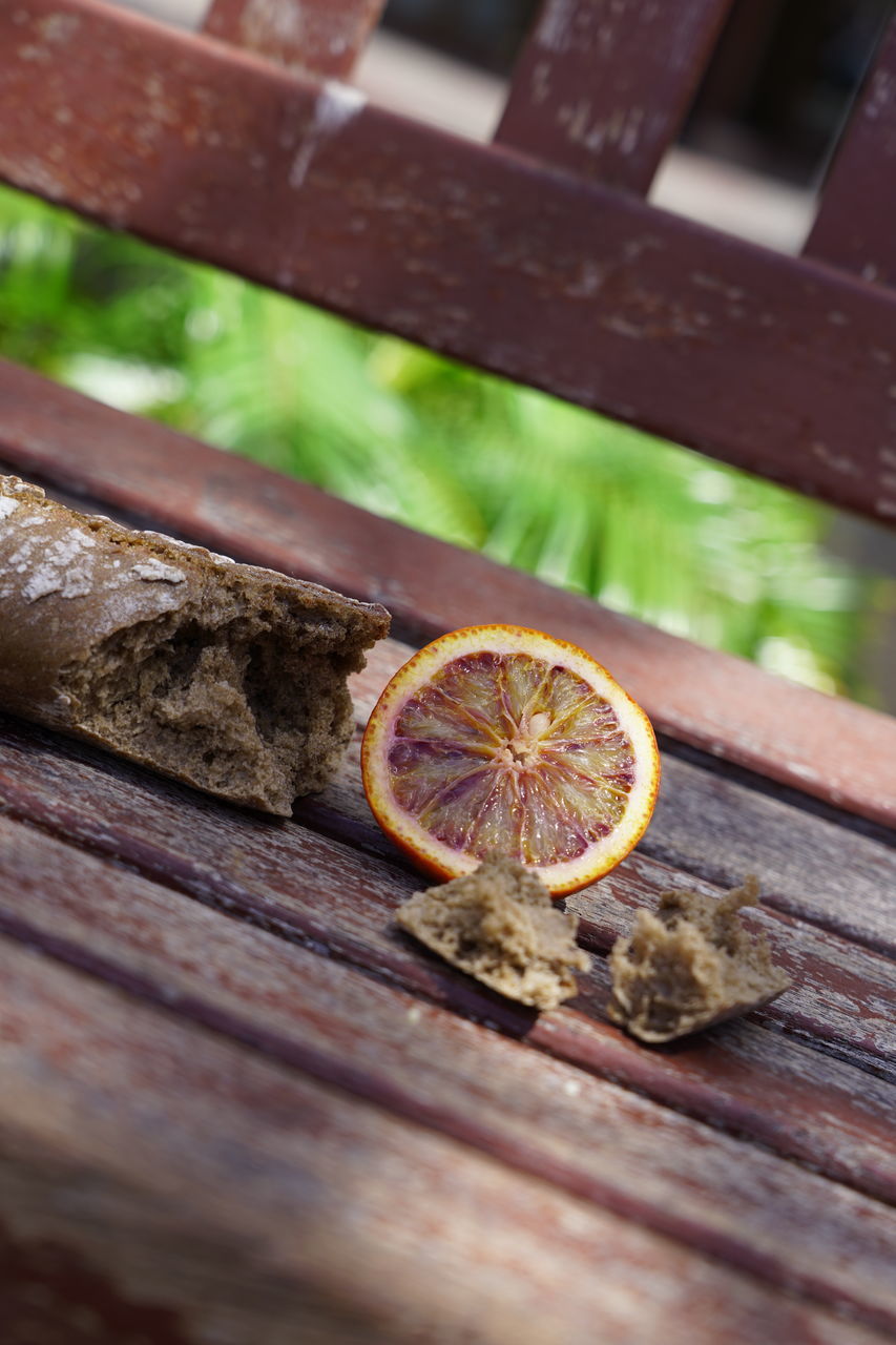 CLOSE-UP OF FRUIT ON TABLE