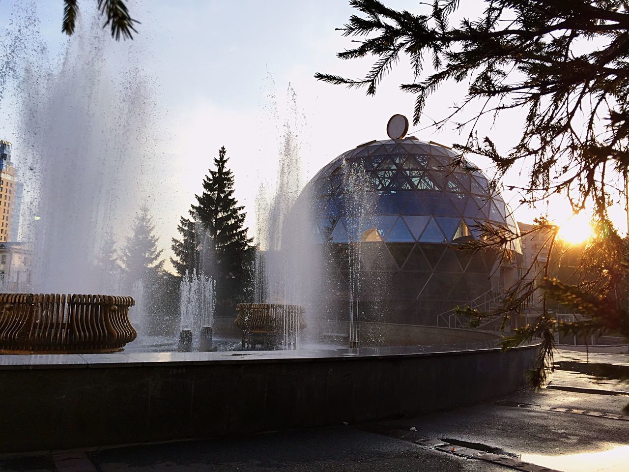 fountain, tree, water, no people, architecture, motion, outdoors, dome, day, building exterior, sky, spraying, nature