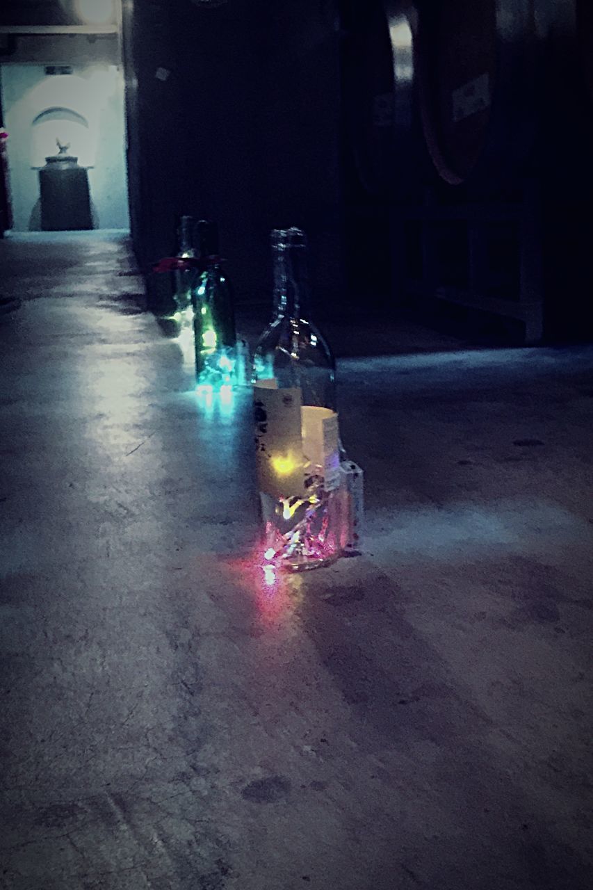 ILLUMINATED BOTTLE OF BOTTLES