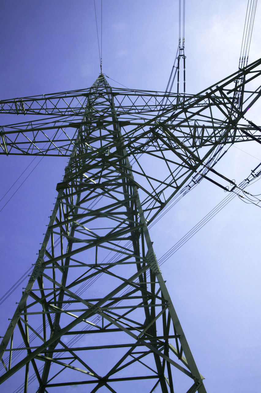 LOW ANGLE VIEW OF ELECTRICITY PYLON