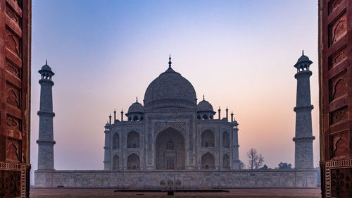 Taj mahal is an ivory white marble mausoleum on yamuna river, agra, uttar pradesh, india.