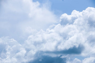 Low angle view of cloudy sky