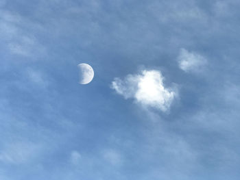 Low angle view of moon in sky