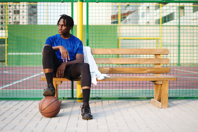 Portrait of the black man with the basketball