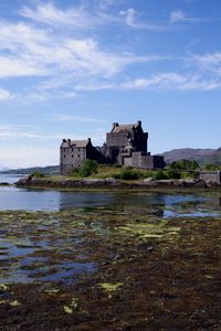 Eileen donan castle-  scottish castle of a summers day