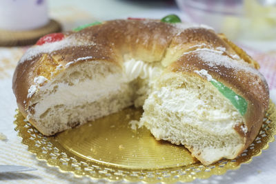 Close-up of cake in plate on table