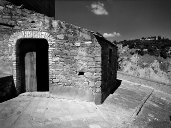 Old ruins against sky