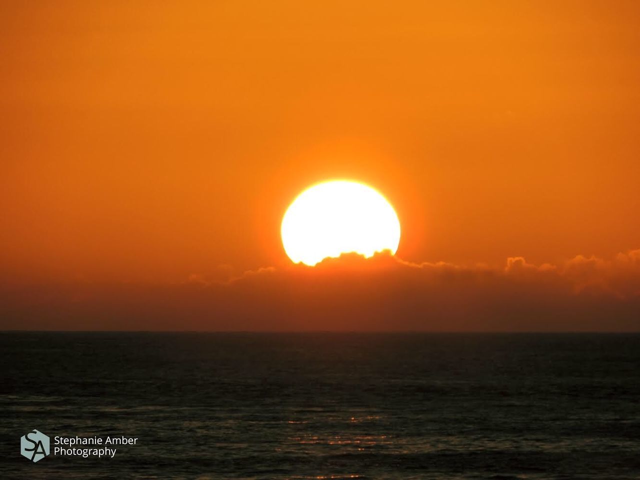 sky, sun, sunset, sea, water, beauty in nature, sunlight, horizon over water, scenics - nature, horizon, tranquil scene, tranquility, nature, orange color, environment, idyllic, outdoors, no people, cloud - sky