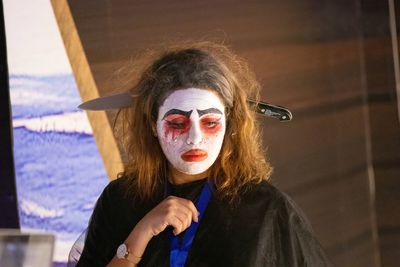 Portrait of beautiful young woman