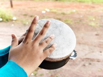 Close-up of man hand