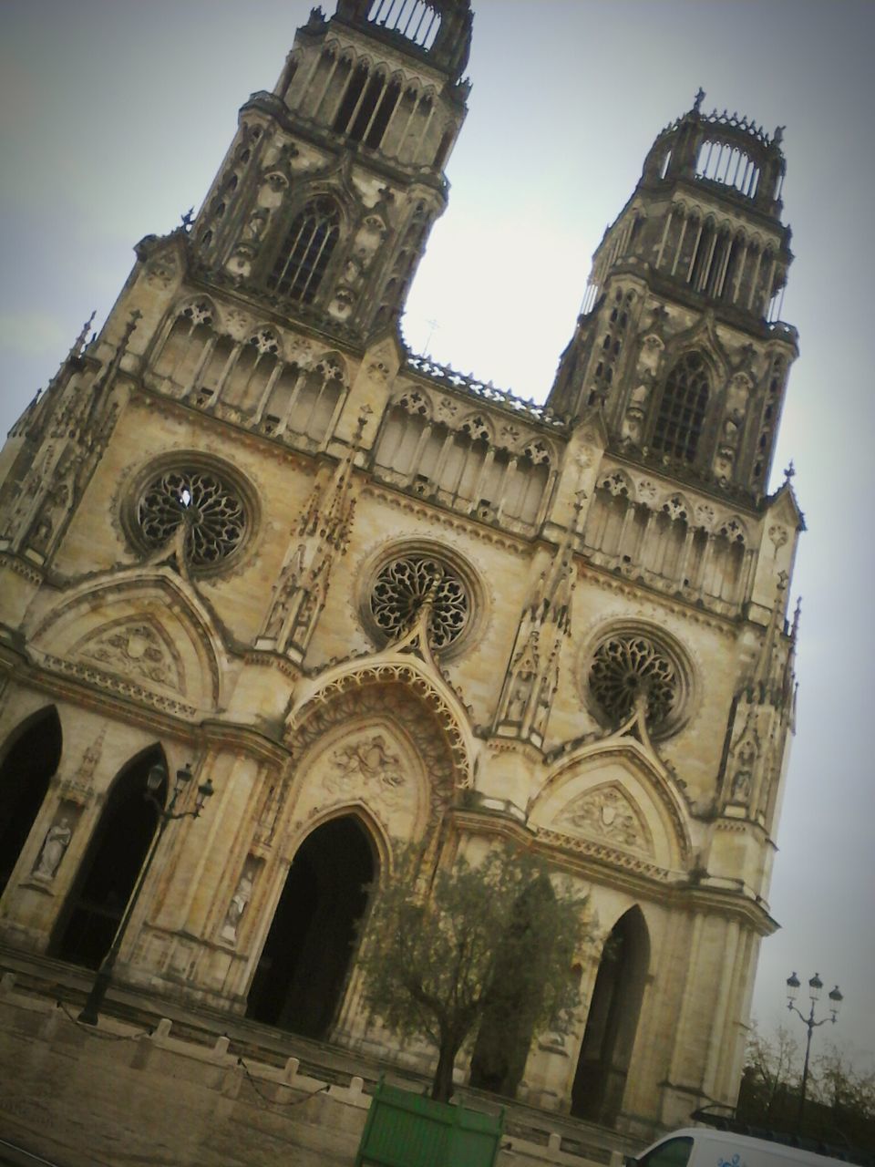 architecture, low angle view, building exterior, built structure, religion, church, place of worship, history, cathedral, travel destinations, famous place, sky, tower, arch, spirituality, travel, tourism, capital cities