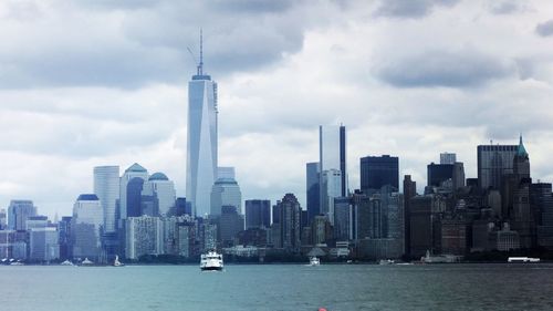 Manhattan skyline seen from east river