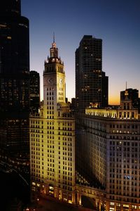 Historic chicago skyline at sundown