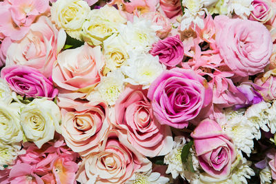 Close-up of rose bouquet