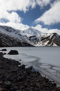 The frozen volcanic crater upper tama lake in the tongariro national park in new zealand. 