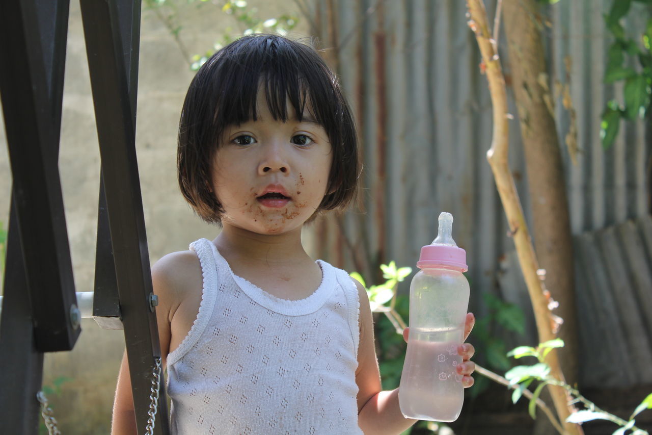 PORTRAIT OF GIRL