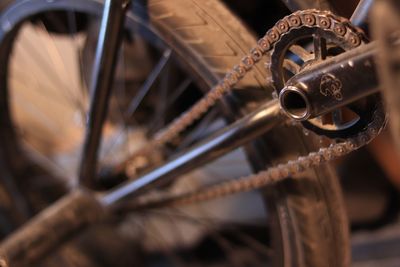 Close-up of rusty bicycle chain