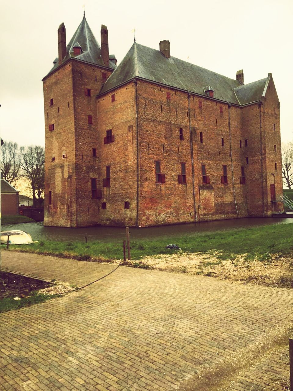 VIEW OF CASTLE AGAINST SKY