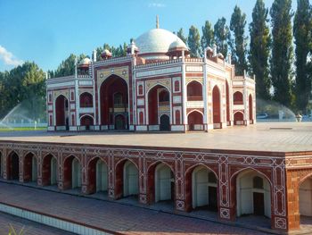 Exterior of historic temple against sky