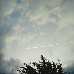 Low angle view of cloudy sky