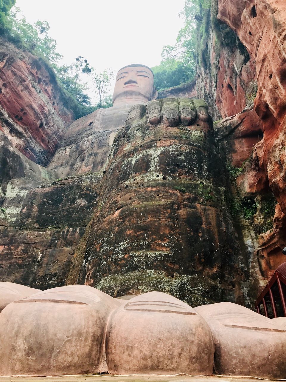 VIEW OF ROCK FORMATION ON LAND