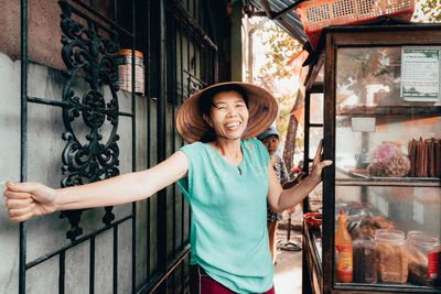 Portrait of a smiling young woman