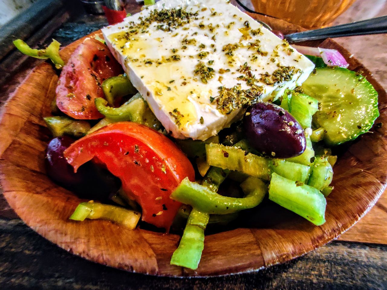 HIGH ANGLE VIEW OF MEAL SERVED ON TABLE