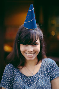 Portrait of a smiling young woman