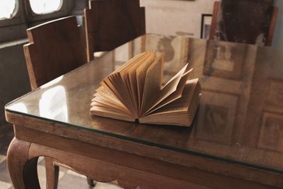Close-up of open book on table