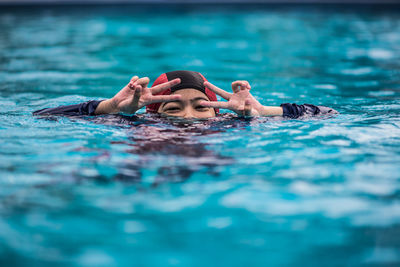 Swimming pool