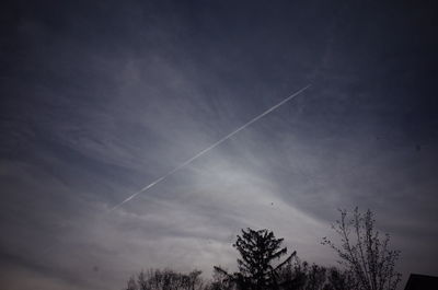 Low angle view of vapor trail in sky