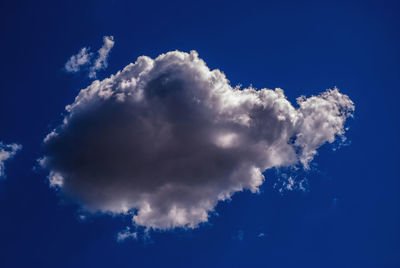 Low angle view of clouds in blue sky