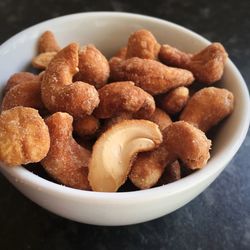 Close-up of roasted honey cashew in bowl