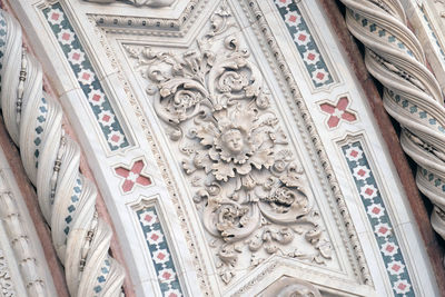 Detail of cattedrale di santa maria del fiore, florence, italy