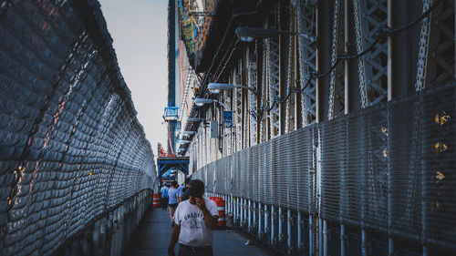 Narrow walkway in city