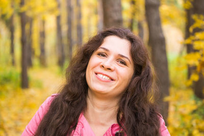 Portrait of a smiling young woman