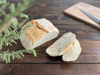 Close-up of bread on cutting board