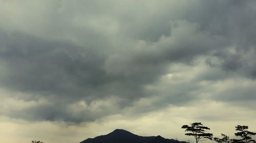 Low angle view of storm clouds in sky