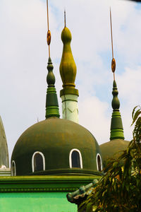 View of temple building against sky