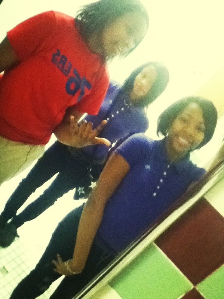 Lmfao, us .. we look thruuu