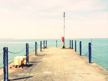 Jetty leading to sea