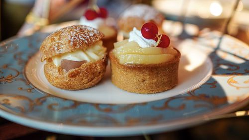 Close-up of cake in plate on table