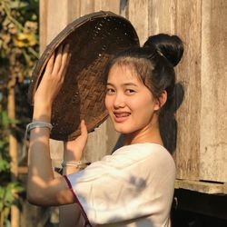 Portrait of a smiling young woman