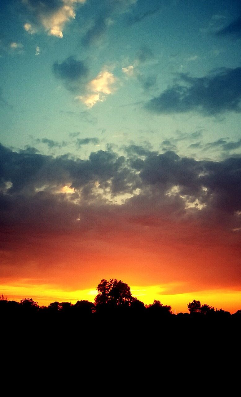 sunset, silhouette, scenics, sky, beauty in nature, tranquil scene, tranquility, orange color, tree, nature, idyllic, cloud - sky, dramatic sky, landscape, cloud, majestic, moody sky, outdoors, awe, dark